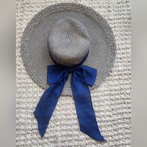 Sun and sand hat